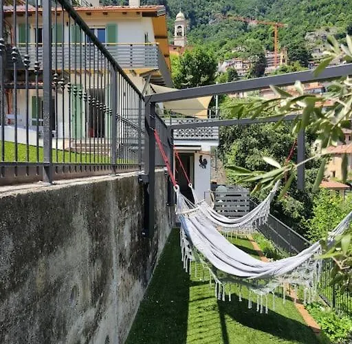 فيلة La Gabbianella A Moltrasio, مولترازْيو