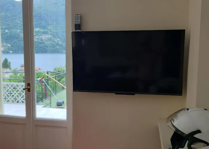 La Gabbianella A Moltrasio, فيلة مولترازْيو