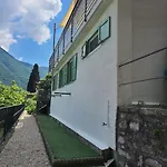 La Gabbianella A Moltrasio, Βίλα