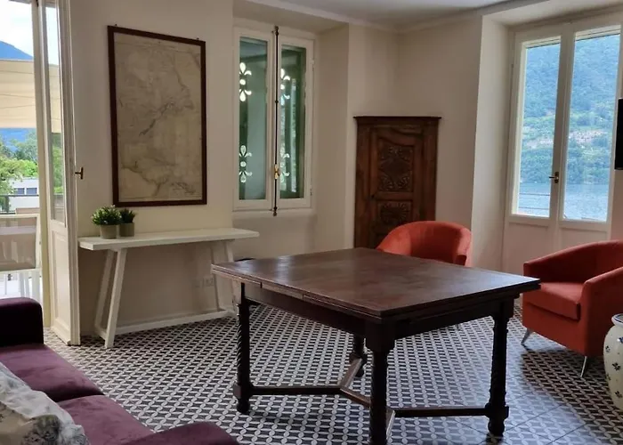 Villa La Gabbianella A Moltrasio, Moltrasio