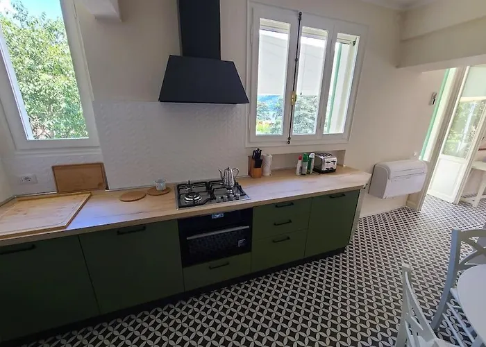 La Gabbianella A Moltrasio, *